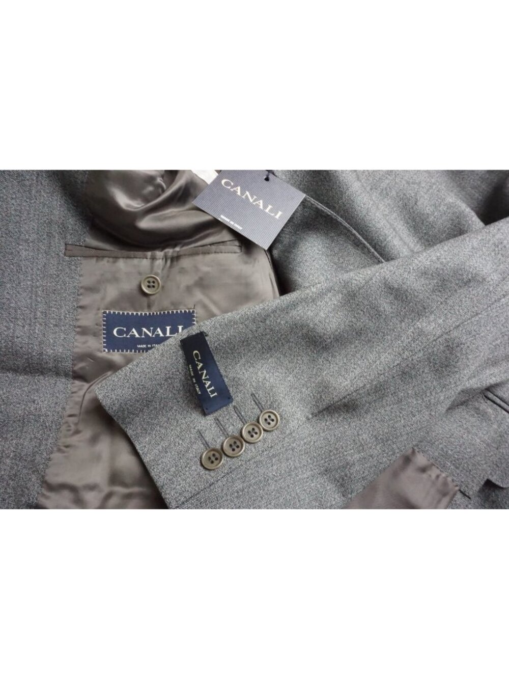 Canali Gray Herringbone Wool 2 Pc Suit Jacket Pants Sz 48R US 58 EU NEW